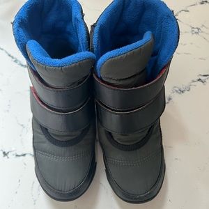 Sorel boys boots size 13- used